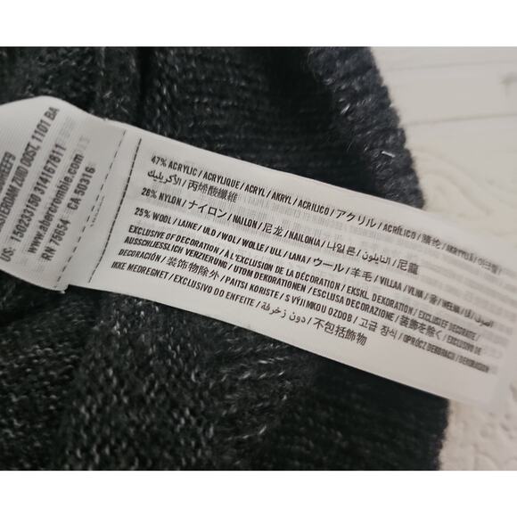 NWT Abercrombie & Fitch Wool Blend Sweater Womens Small V-Neck Long Sleeve - Picture 9 of 10